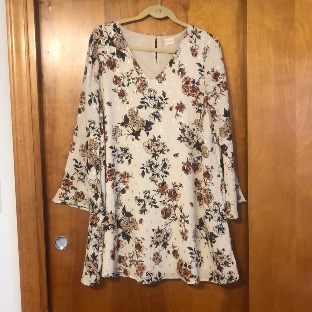 Altar’d State Dress - gold detail & bell sleeves!